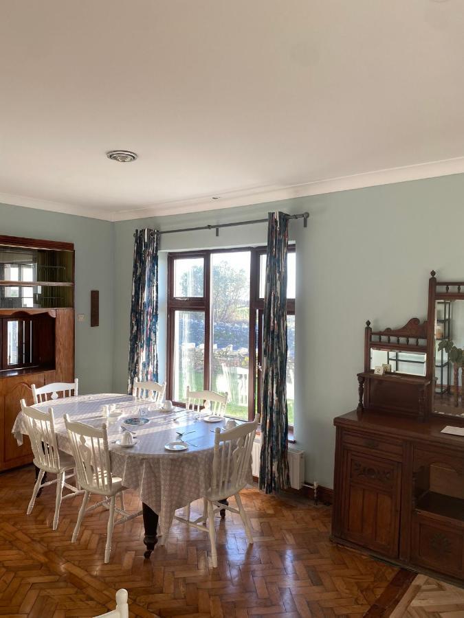 Quilty Clonmore Lodge B&B מראה חיצוני תמונה