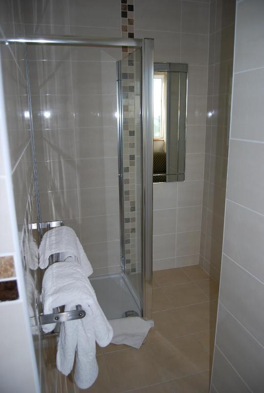 Quilty Clonmore Lodge B&B חדר תמונה