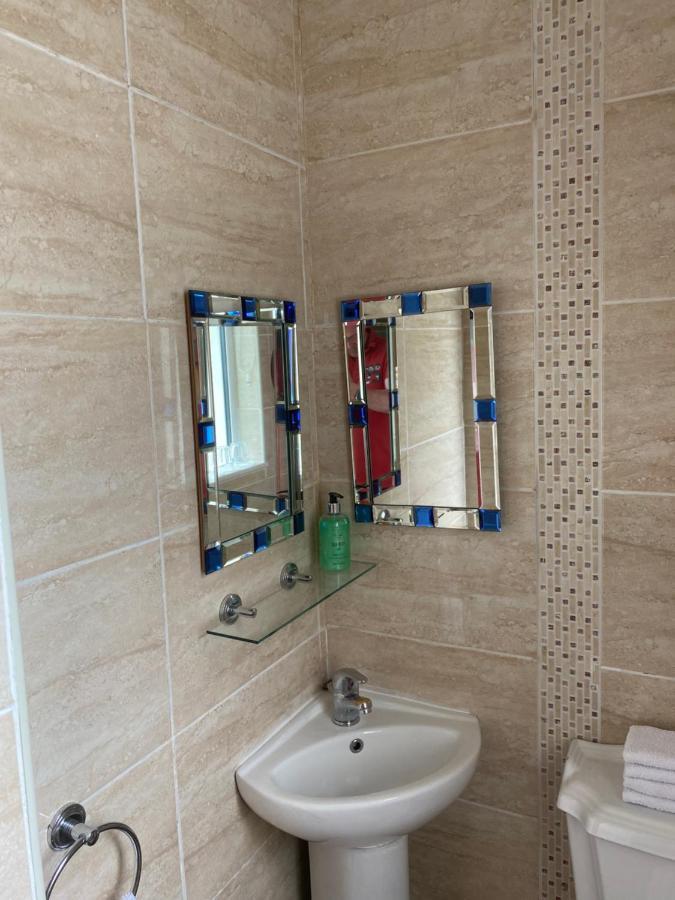 Quilty Clonmore Lodge B&B מראה חיצוני תמונה